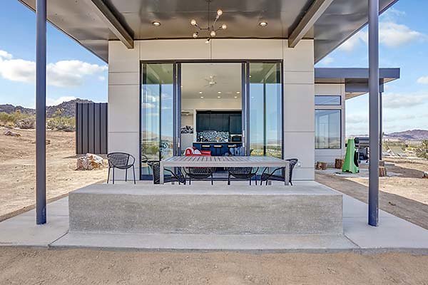 mjt-onyx-patio