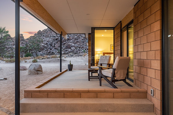 33-Homestead Modern On The Rocks-Large