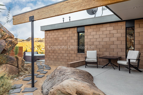 24-Homestead Modern On The Rocks-Large