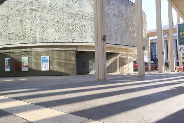 Ahmanson - 18