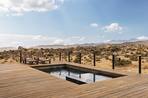 Fieldtrip Whispers Rock 094-Large