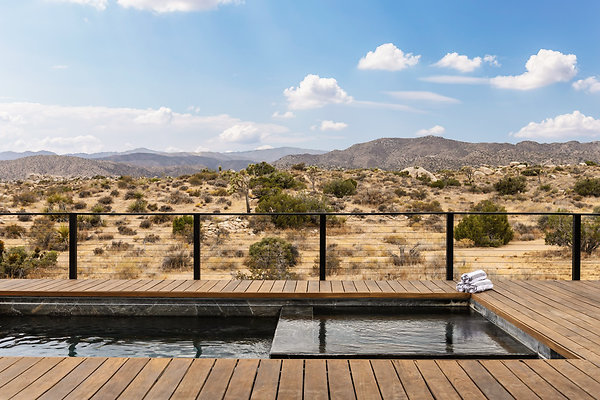 Fieldtrip Whispers Rock 091-Large