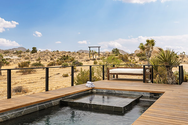 Fieldtrip Whispers Rock 090-Large