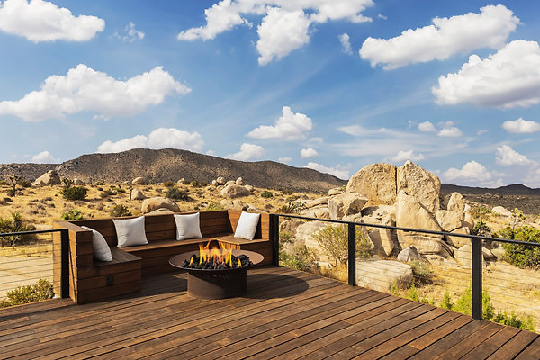 Fieldtrip Whispers Rock 080-Large