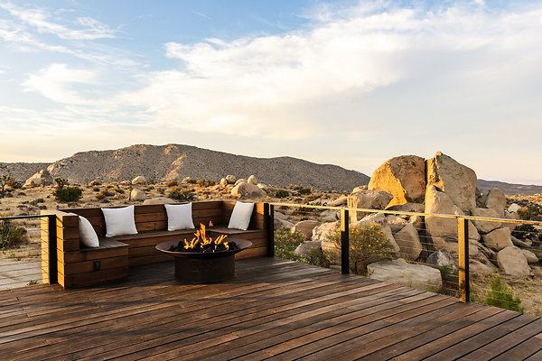 Fieldtrip Whispers Rock 079-Large