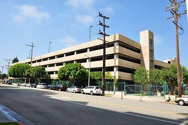 UNIVERSAL-8435-LA-103