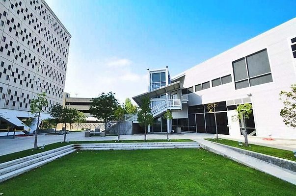 UNIVERSAL-8435-LA-16