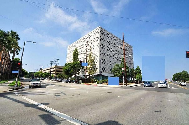 UNIVERSAL-8435-LA-101