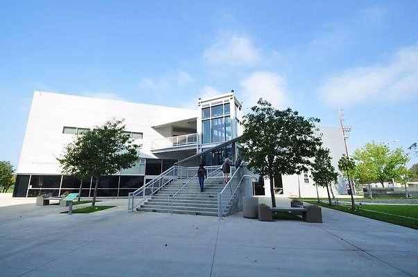 UNIVERSAL-8435-LA-12