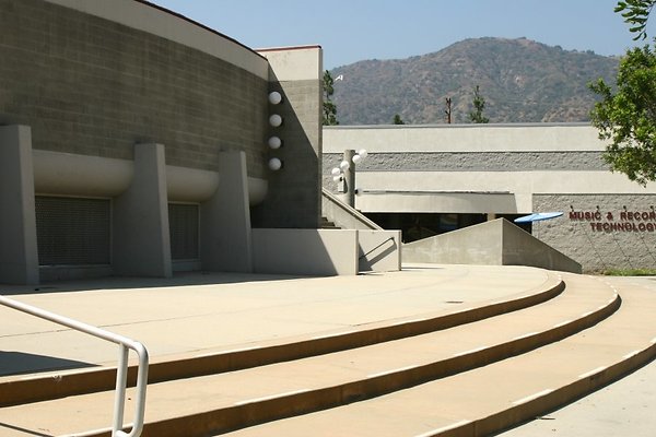 res IMG 8200.JPG.NORTH