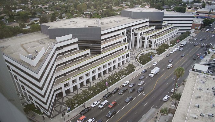 Encino-Terrace-Exterior-008