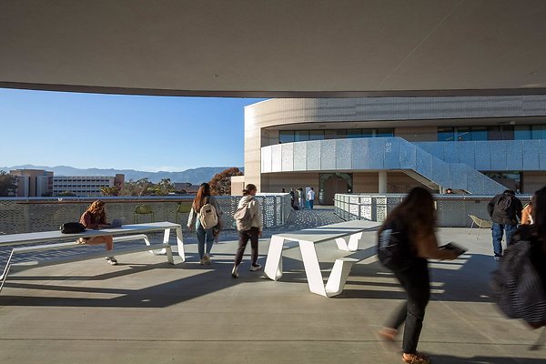 learning-pavilion-ucsb-lmn-archtitects dezeen 2364 col 20-1704x1136