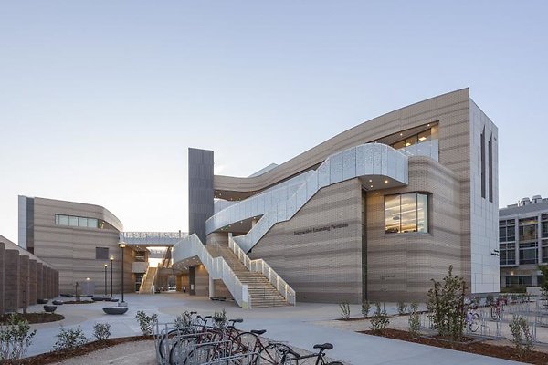 e9a43d2eb40d4804b9216eb8017c2486.f5fb7444