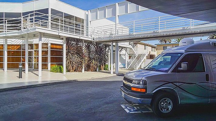 UNIVERSAL LA FILM SITESc 4