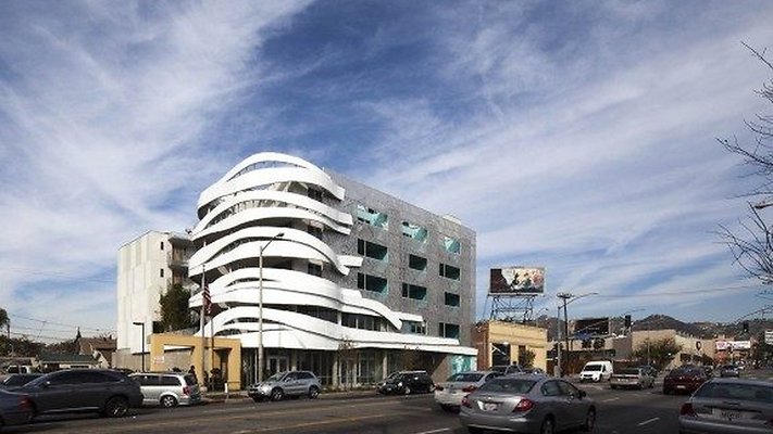 195934e4-2704-40e2-9abd-4091a8443e78