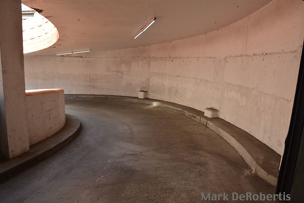 MDR 7899 - Curb To Curb 11' 9"