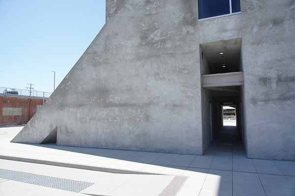 wrapper-bldg-011