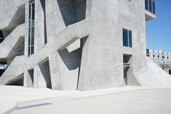 wrapper-bldg-047