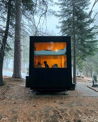 Z7046F826-7E44-49FF-8A35-8444BBCC96D3-836x1045