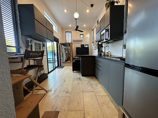 UNIVERSAL-B694-AGH-4