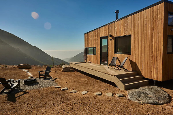find-sanctuary-cabin-big-bear-california-exterior-5