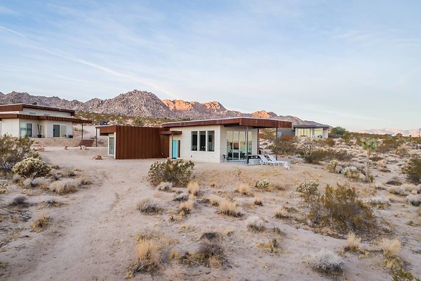 c32b3b1d-14c8-43a7-bfc2-77d0215df66d