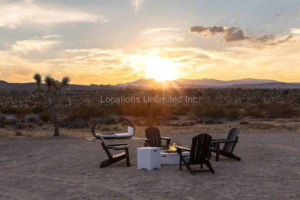 84-The CoHost 3D Prinetd Studios-Large