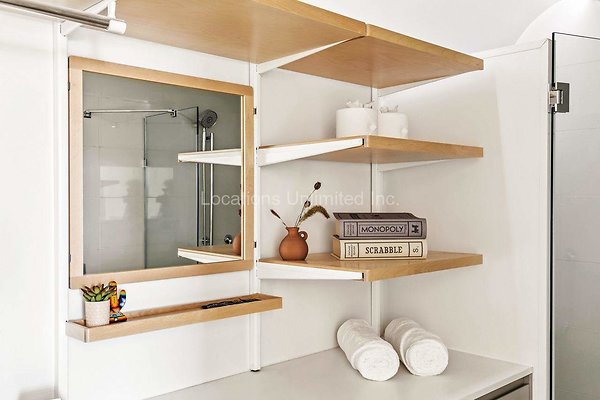 41-The CoHost 3D Prinetd Studios-Large