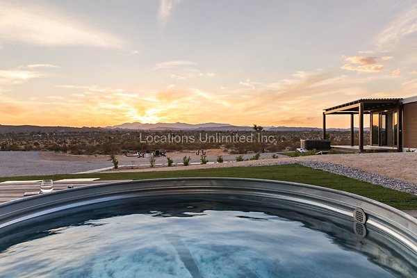 47-The CoHost 3D Prinetd Studios-Large