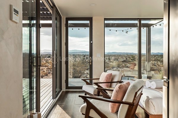 70-The CoHost 3D Prinetd Studios-Large