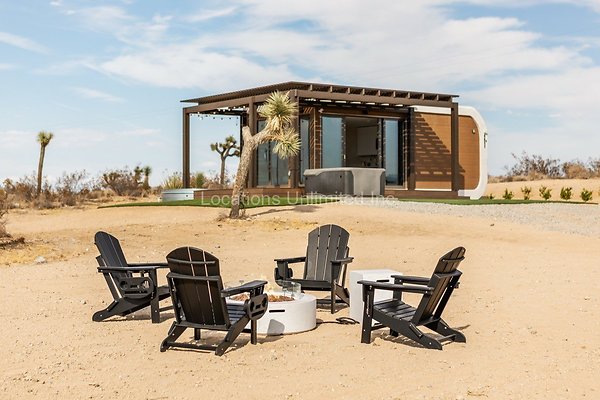 62-The CoHost 3D Prinetd Studios-Large