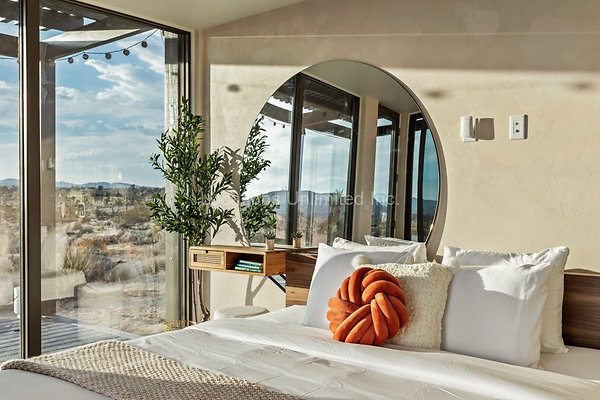 73-The CoHost 3D Prinetd Studios-Large