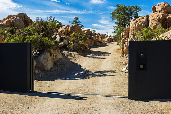 ReelEstatePartners   sfh15-yuccavalley-02