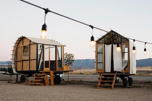 BlueSkyCenter-hemlane-01