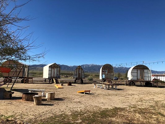 Huts-at-Blue-Sky-1024x768