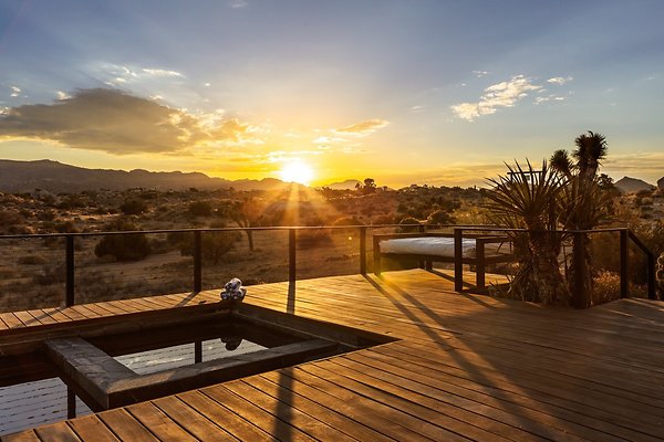 Fieldtrip Whispers Rock 022-Large