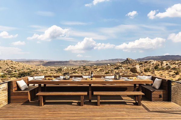 Fieldtrip Whispers Rock 073-Large