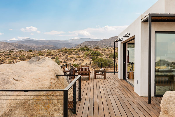 Fieldtrip Whispers Rock 077-Large