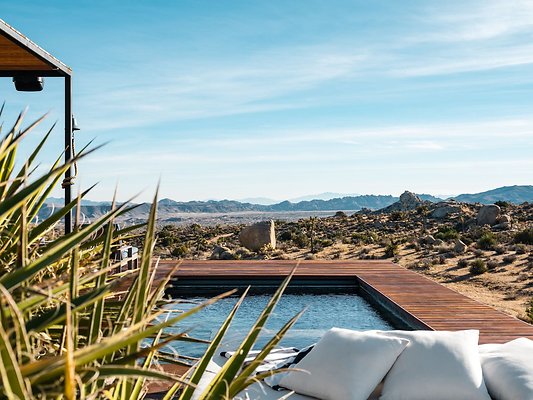 636534505261501352-Wakanda-Deck-6