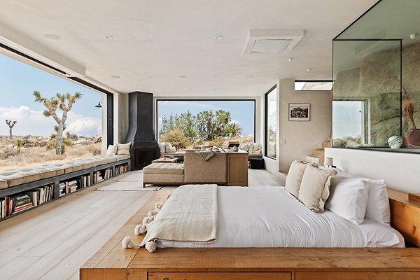 Fieldtrip Whispers Rock 031-Large