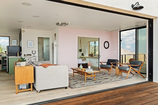 Fieldtrip Whispers Rock 058-Large