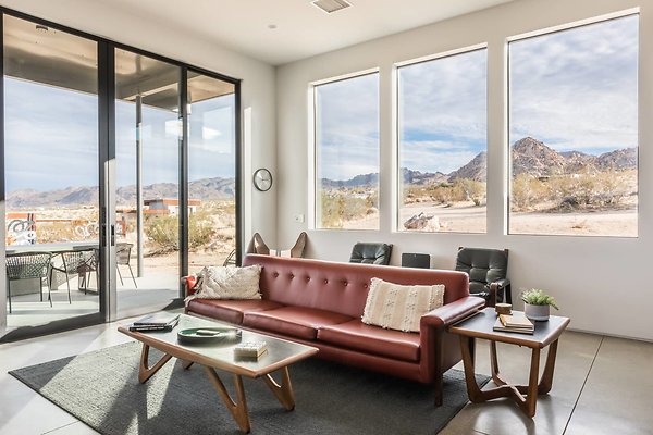 8b04ebaf-0b40-443f-ad49-0e044dcfde44