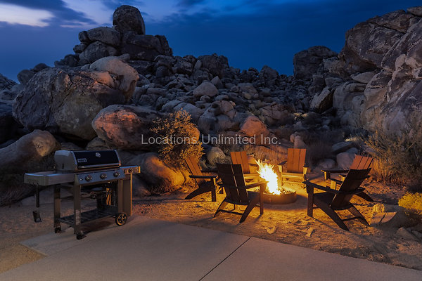 42-Homestead Modern On The Rocks-Large