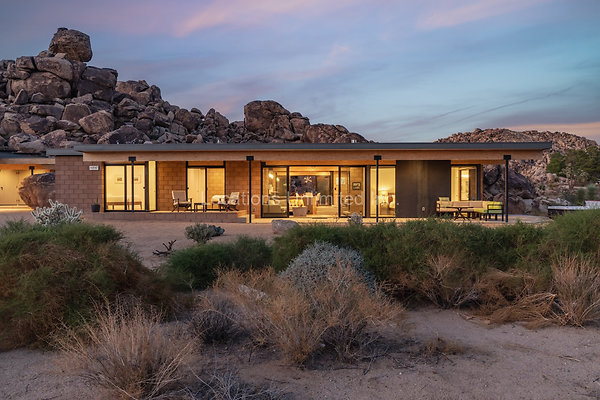 39-Homestead Modern On The Rocks-Large