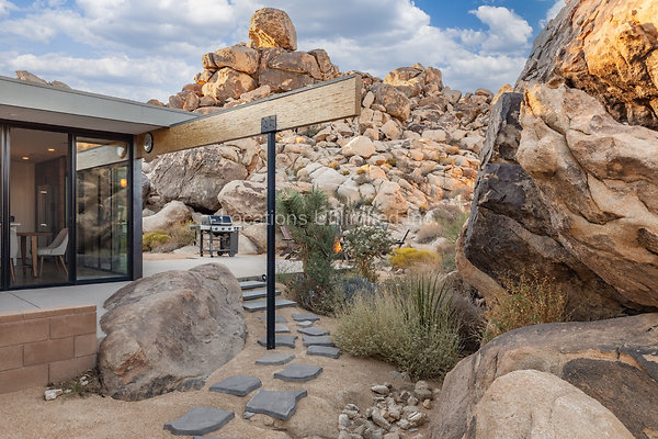 14-Homestead Modern On The Rocks-Large