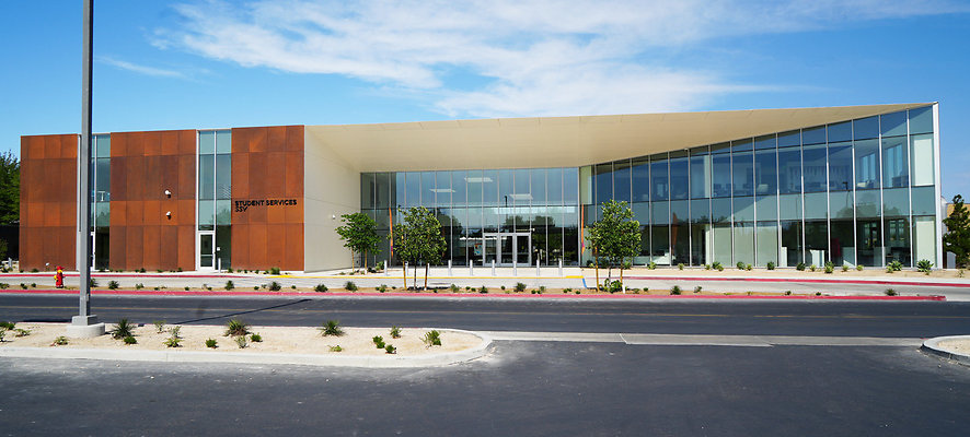 heroBannerCampus-17 0 heroBannerCampus-17 0