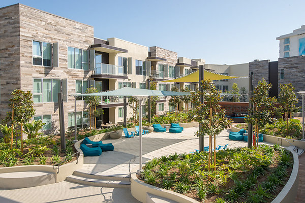 ReelEstatePartners   mfa03-huntington-23