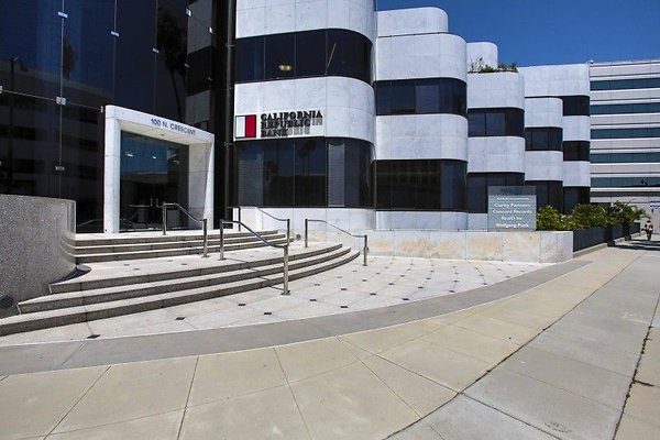 CapEquity100NCrescent92 x