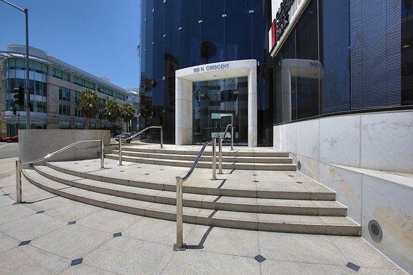 CapEquity100NCrescent94