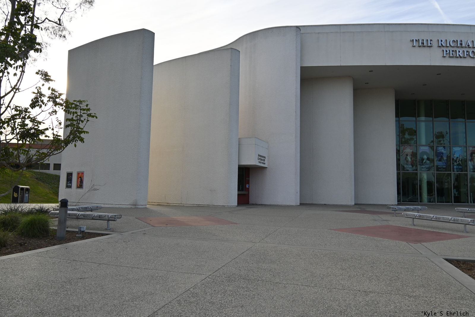 25 05 CSULB Carpenter Center